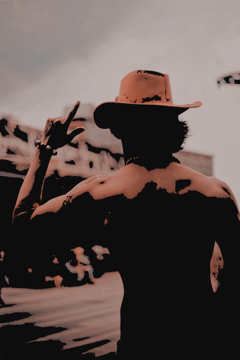 ⋆.ೃ࿔*:･ 𝐏𝐎𝐑𝐓𝐆𝐀𝐒 𝐃. 𝐀𝐂𝐄 tweet media