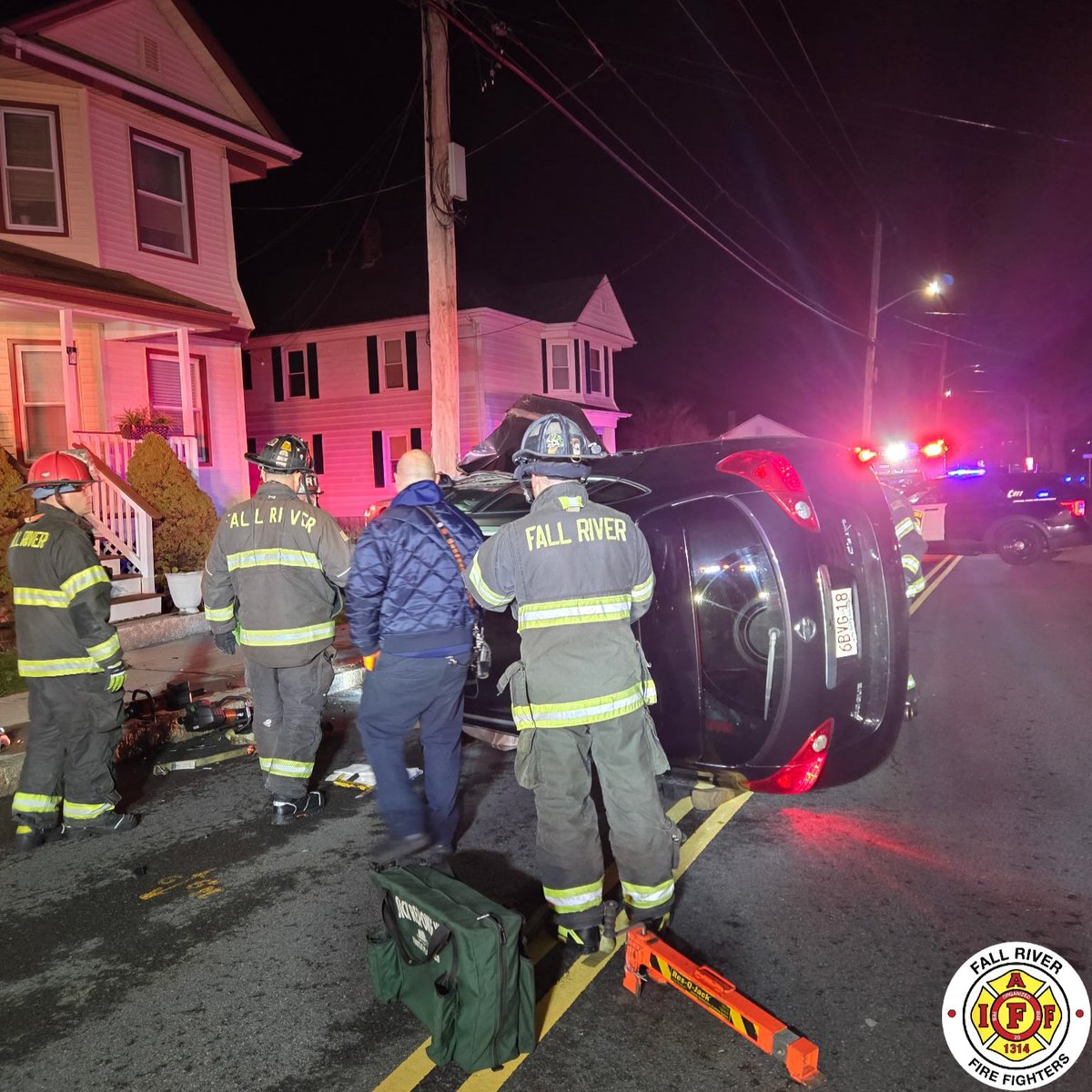 Fall River Firefighters tweet media