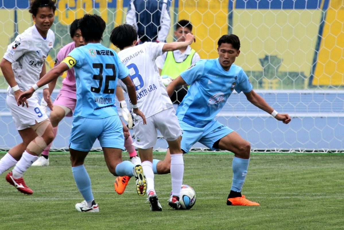 かいら tweet media