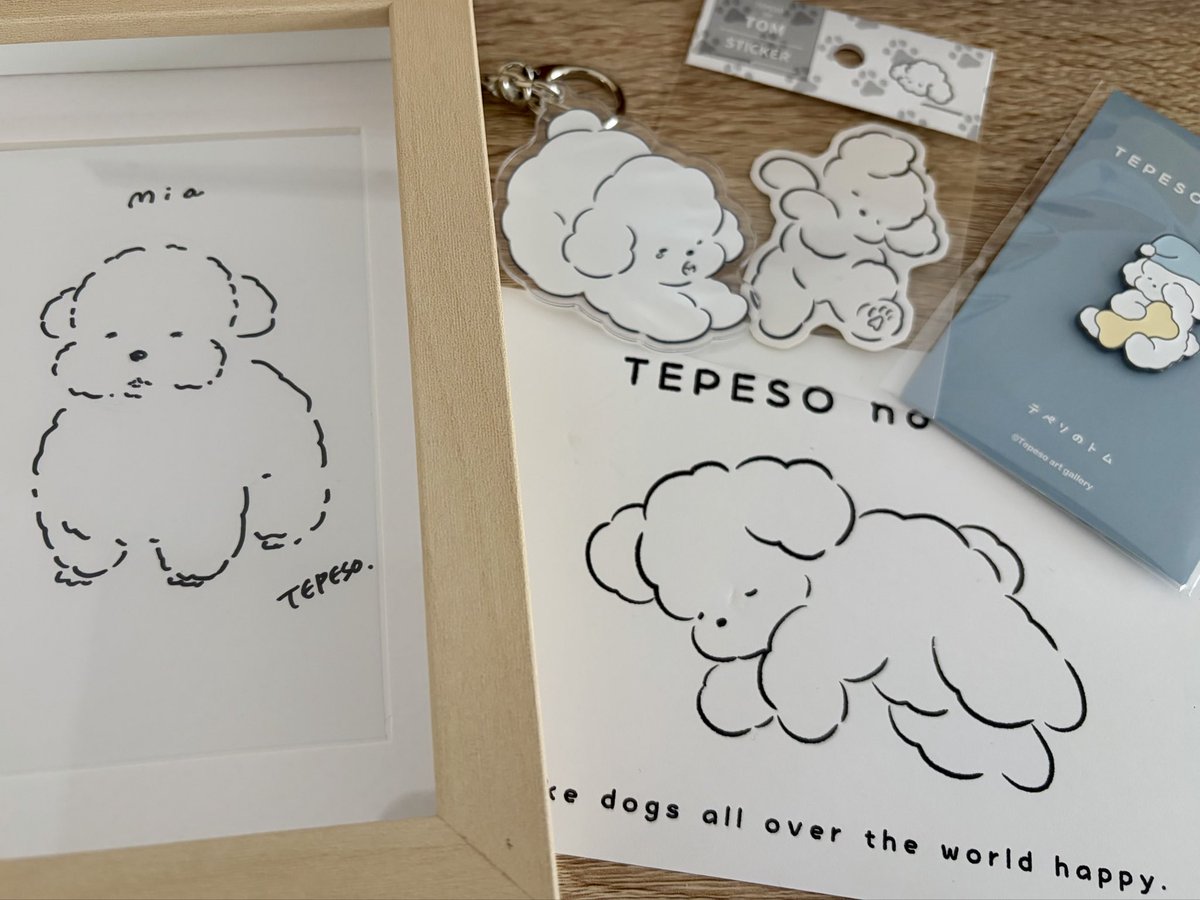好きな作家さんのポップアップに行って、お犬様のイラストを描いて頂けるという最高の宝物をゲットしました🥹💕💕

あまりに可愛くて帰って速攻額縁に入れて飾りました🥰
にやにやが止まらない〜😳