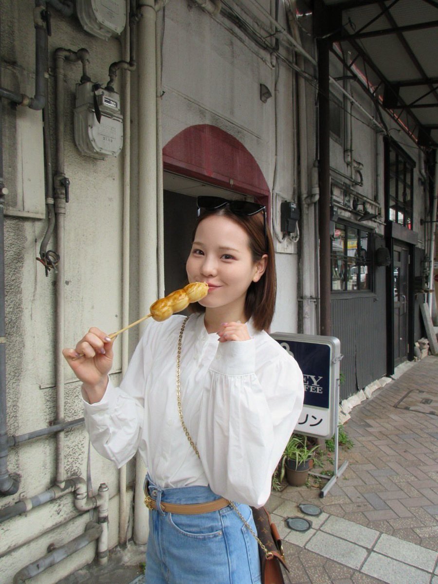 BRNIZIU's tweet image. 📸 | MAKO via Instagram.

"🚢 ~ Atami ~ 🏞️
Aproveitei muito a atmosfera da cidade de Atami, a comida, o mar e várias outras coisas ~ 🎵
Consegui me divertir de sobra, sem arrependimentos!
Ah, quero ir de novo ~"

#MAKO #NiziU #ニジュー #니쥬