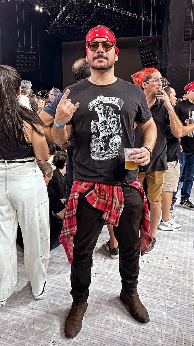 WZERA ✠ tweet media