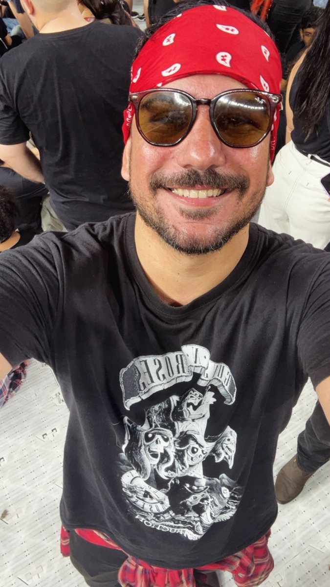 WZERA ✠ tweet media