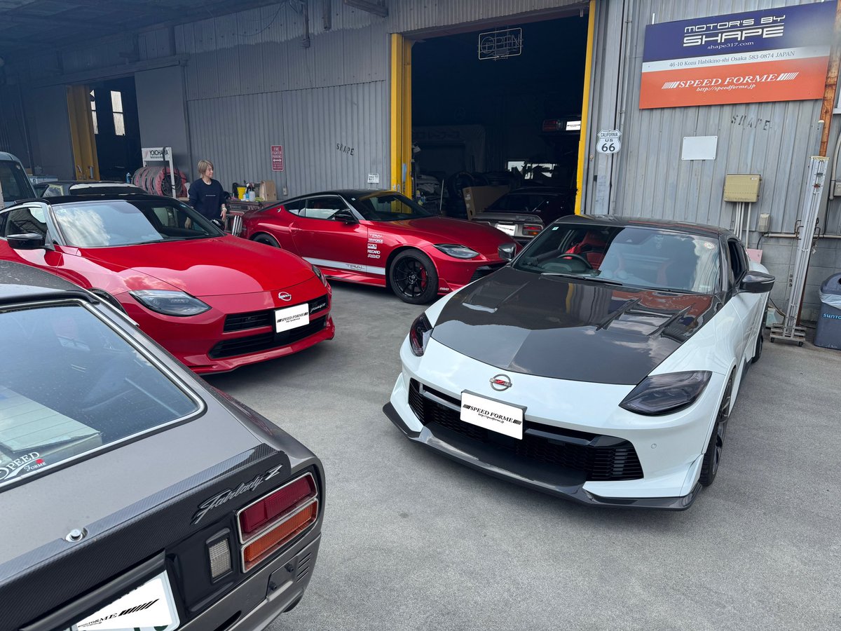 speedforme1's tweet photo. RZ34、S30Z スピードフォルム
RZ34オーナーが凄く増えた事を実感しながらカスタムも増え日々カッコいいZ作りを楽しんでます。パーツ注文、カスタム依頼など頂き日々感謝です。 https://t.co/9GDmuwGNhb