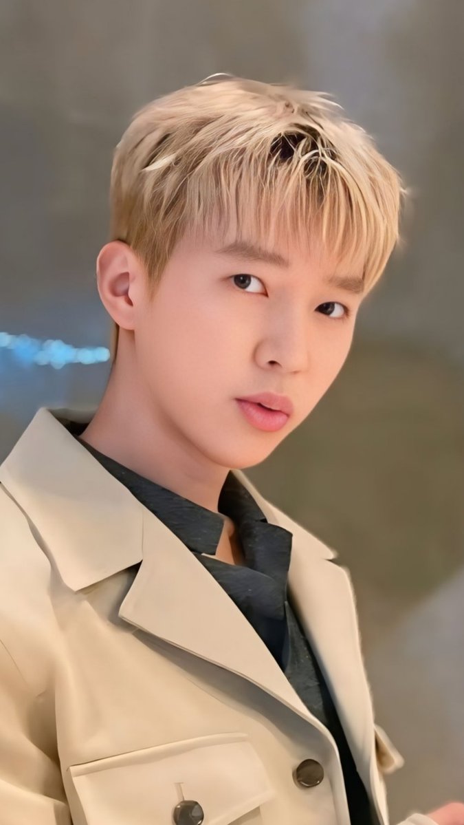 임영웅 
눈부시게 잘생김🥰😍
#임영웅 #limyoungwoong  #임영웅_음원강자 #임영웅팬덤 #임영웅_kpop 
출처:임영웅인스타/편집:영심