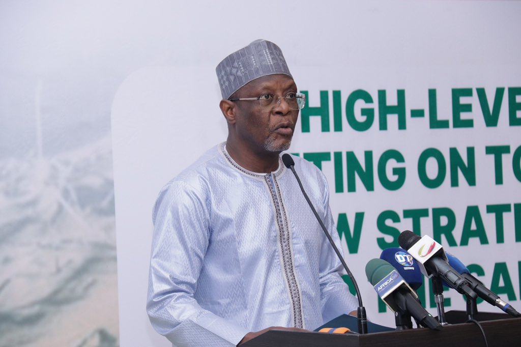 rdussey's tweet image. Le Togo a pris parti pour la #paix au #Sahel et a consolidé ses relations avec les pays frères de la région. Face aux crises internationales et régionales, beaucoup sedemandent souvent « quelle est la position du Togo ? ??? @_AfricanUnion @ecowas_cedeao 
#peace  #Africa