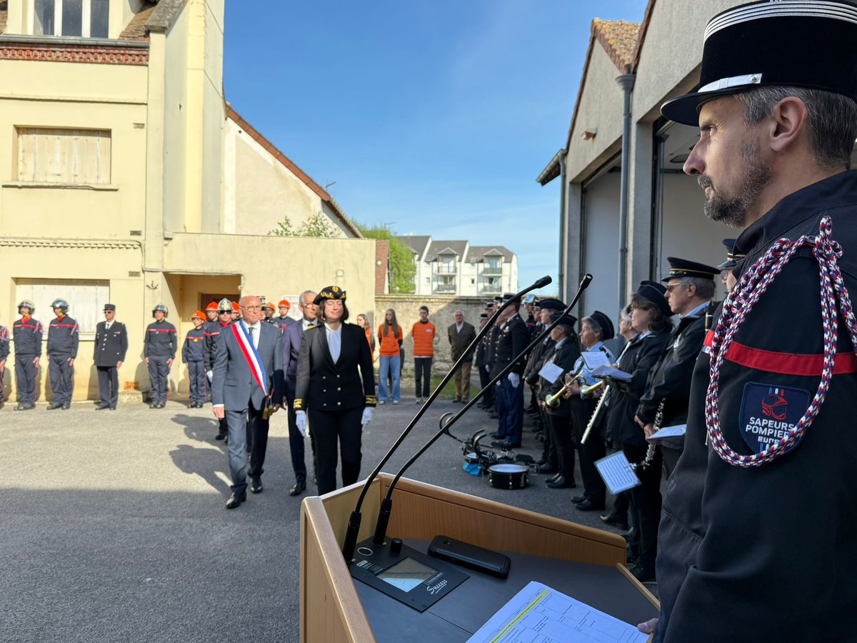 Image de Préfet de l'Eure - #SécuritéCivile | Le centre de secours de Gasny a été baptisé au nom du capitaine Michel Lefèvre, en