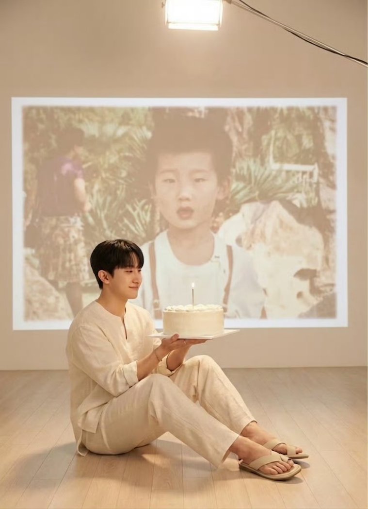 daily zhoumi 🍯 tweet media