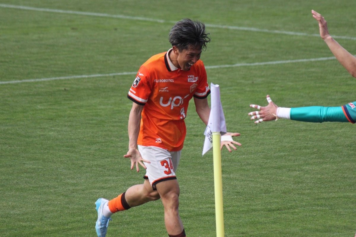 ___rxclx's tweet photo. 🗓2026.04.18⚽️🧡

レノファのエースストライカー
 ❤️‍🔥#34 Daigo Furukawa❤️‍🔥

 #renofa
 #古川大悟 https://t.co/7qFhOeukYN