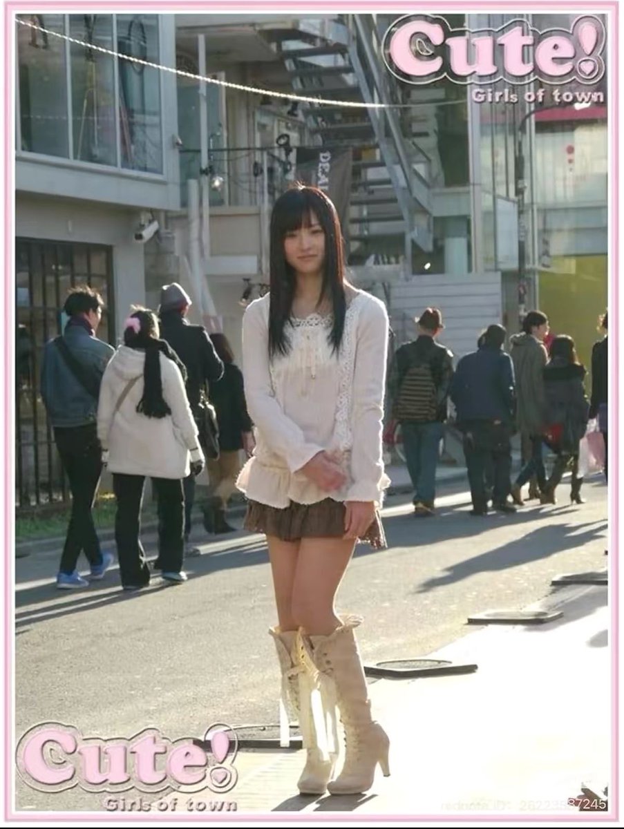 charmmygrl's tweet photo. cute! girls of town ♡ https://t.co/QbNzZ05pSm