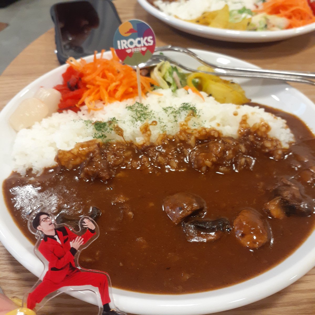 86toco's tweet photo. #IROCKS に「ただいま」してきた\(^o^)/ビレッジマンズストアの初に立ち会えて幸せでした✨呼んでくれたLACCO TOWERに感謝!!mottoマガジンさんの🎫プレゼントのおかげで、家族と友達を連れて来れたのも嬉しかった!!食べ物も美味しくて、スタッフさんも親切で、本当にあったかいフェスでした🥰🥰 https://t.co/FAd70MH3dX