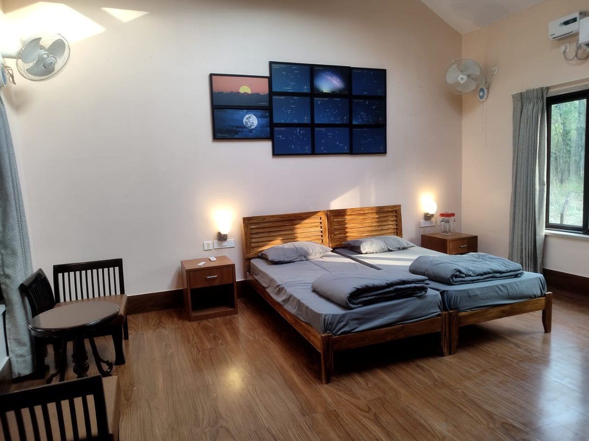 HirakudDFO's tweet image. Spend a night at our #StarGazing Cottages at Debrigarh Nature Camp 🏕and witness the magic of nightscape unfold.
Uninterrupted views &amp;amp; an unforgettable experience await!
🌐 ecotourodisha.com
📱6372907291,9438113285
 #HirakudWildlifeDivision #DebrigarhWildlifeSanctuary