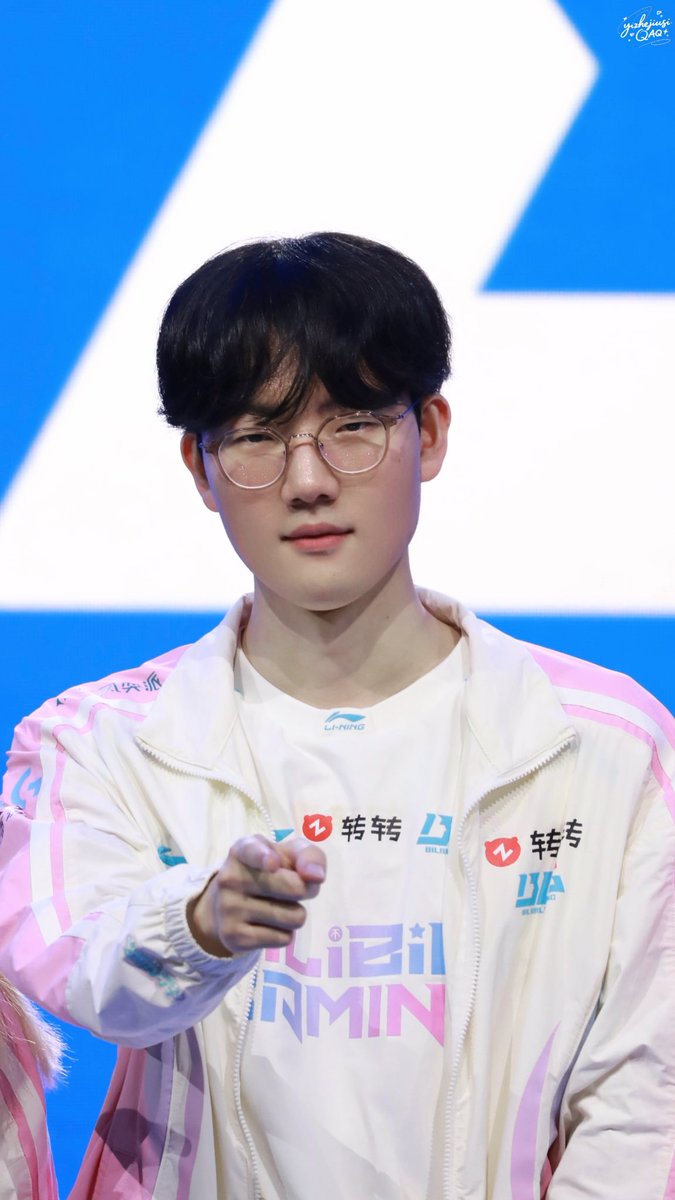 TTTperuuu's tweet image. -𝟐𝟎𝟐𝟔𝟎𝟒𝟏𝟗-𝐁𝐋𝐆𝐯𝐬𝐀𝐋
C-U-T-E!!!!ദ്ദി˶・ᴥ - )✧ 

#바이퍼 
#Viper