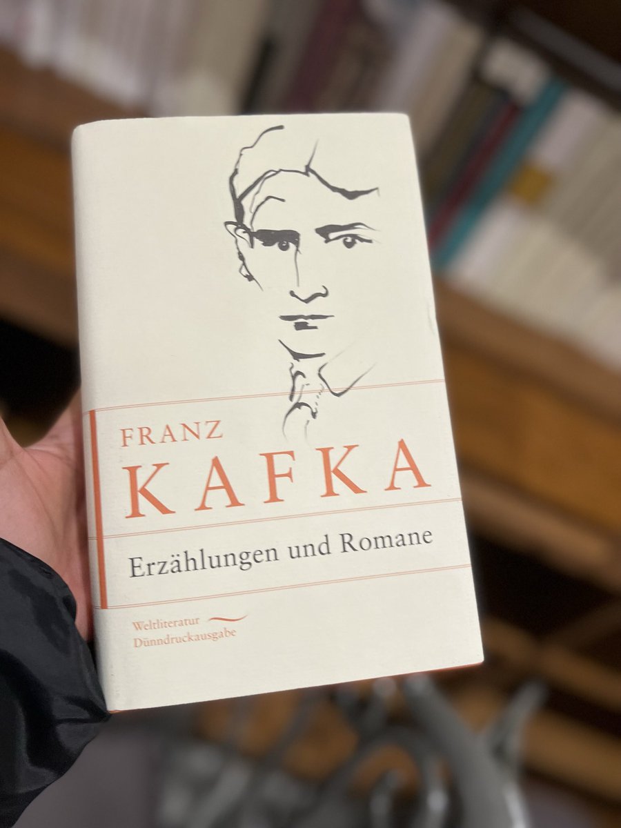 خُزامَى tweet media