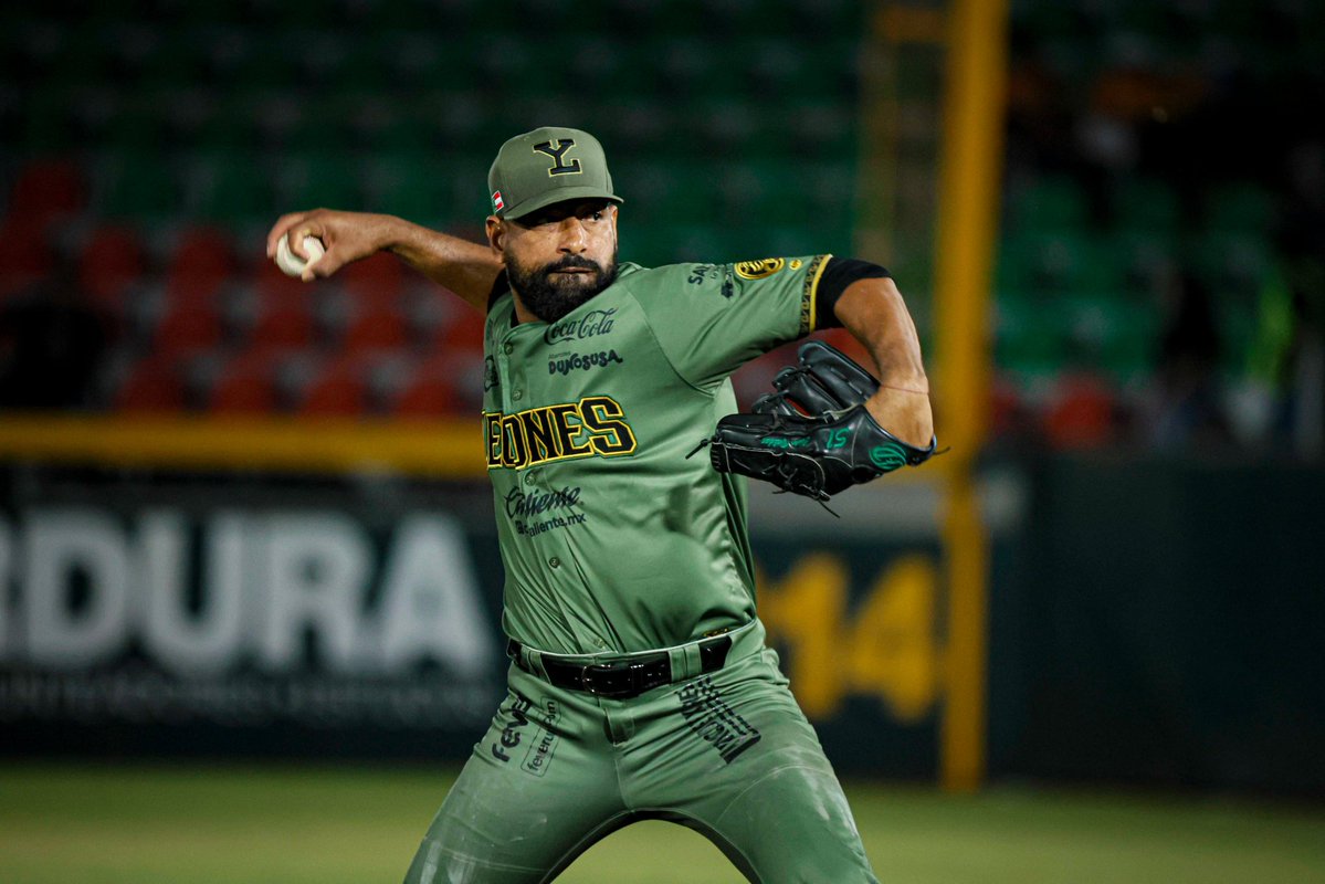 ELFANATICORD1's tweet image. Actuación de César Valdez en la jornada del día de ayer en México ⤵️

→ 5.0 IP, 3 H, 1 ER, 6 SO, 1 HR, 1.80 ERA

📸 @leonesdeyucatan 

#lidom #LMB