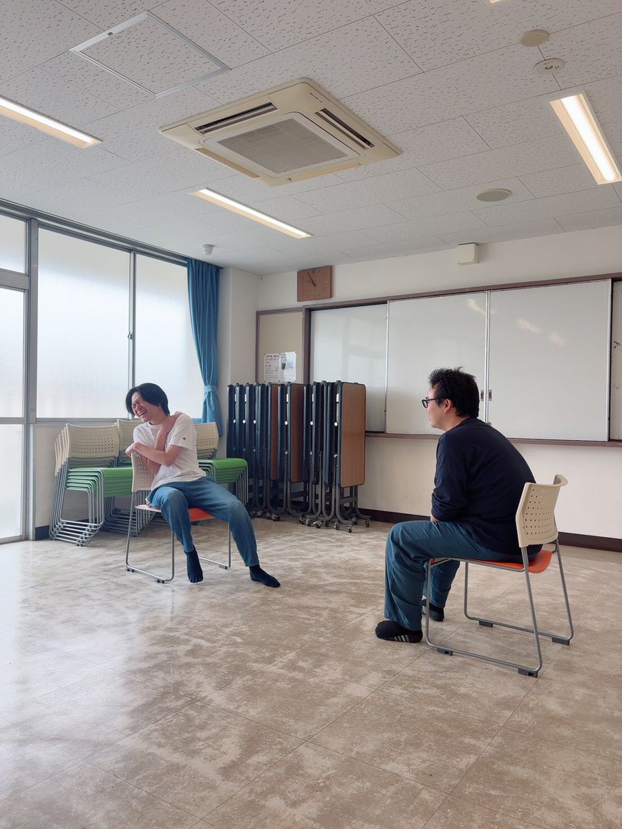 高見駿 tweet media