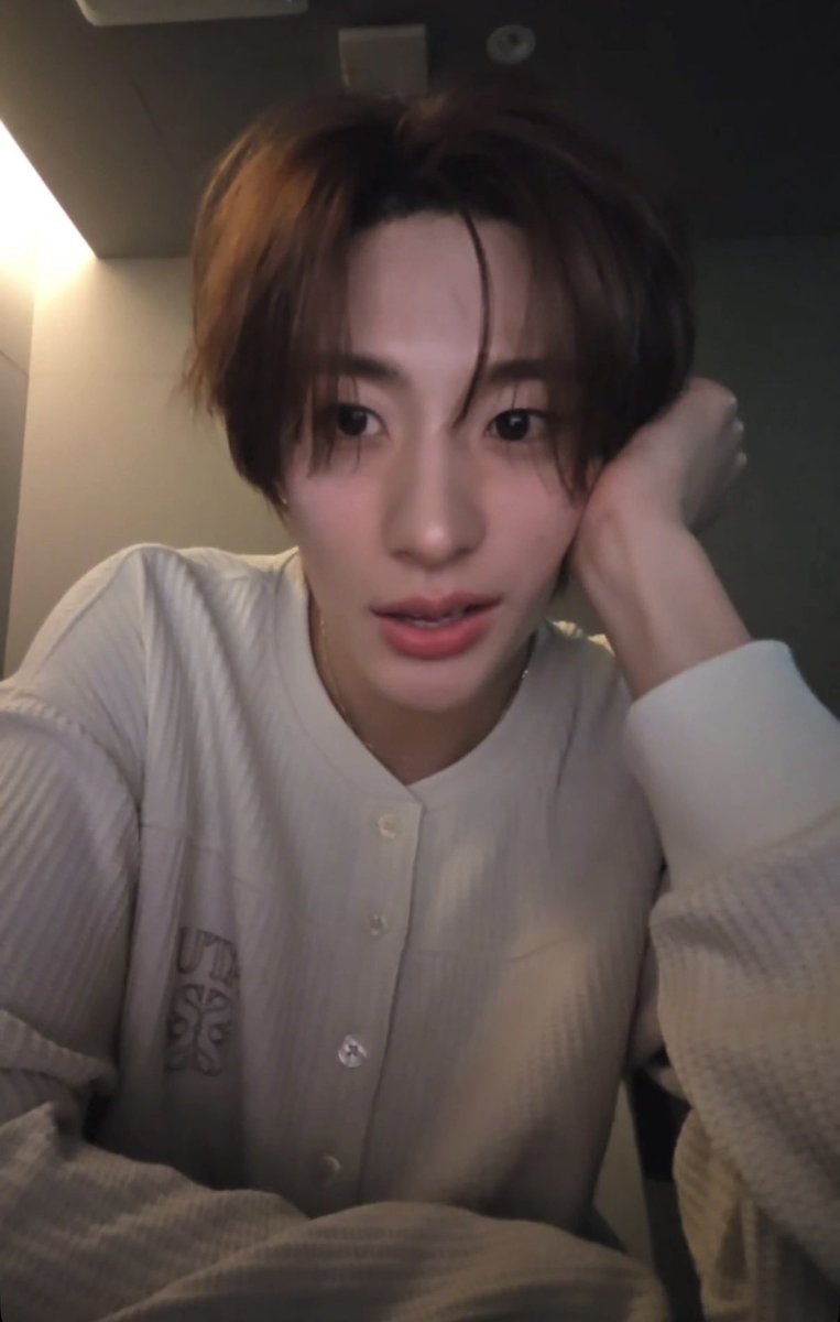 🩵메롱톤이:^b🩵 tweet media