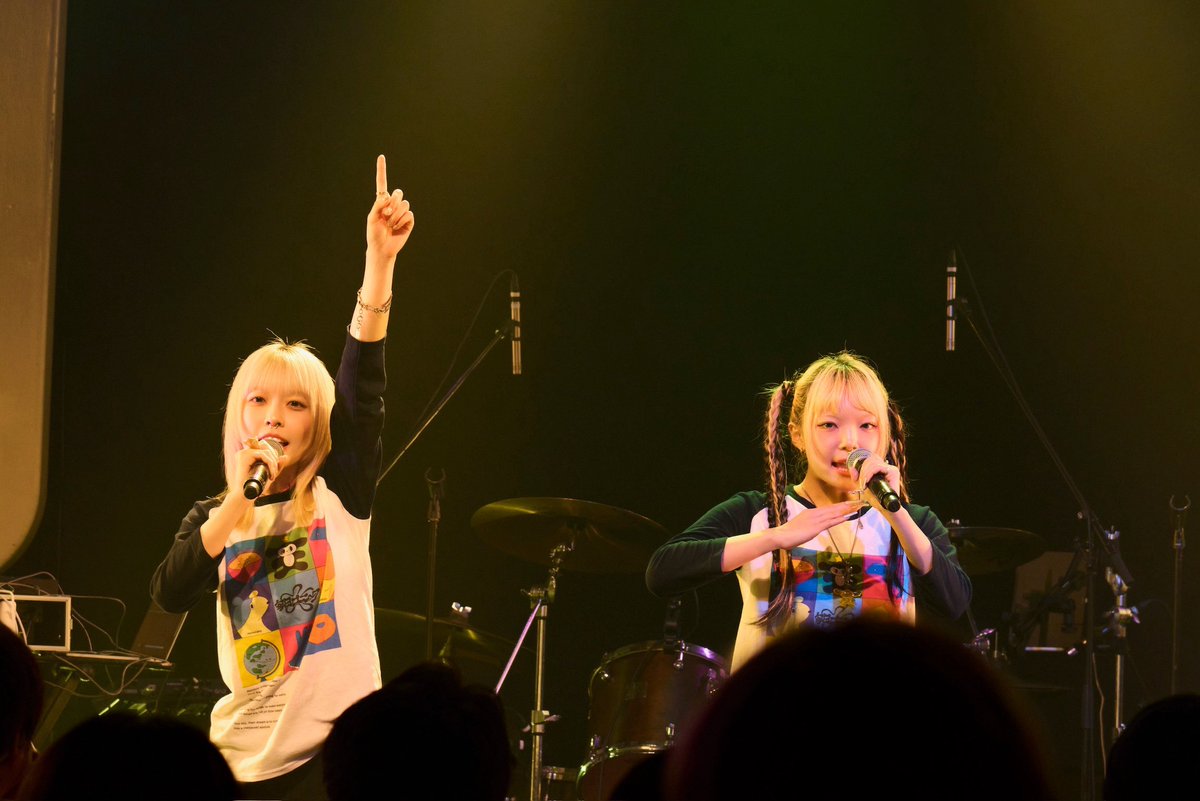 4/15 duoライブありがとう🐣🐹
超楽しかったね★

#毎日ユニーク #渋谷duo #ライブ