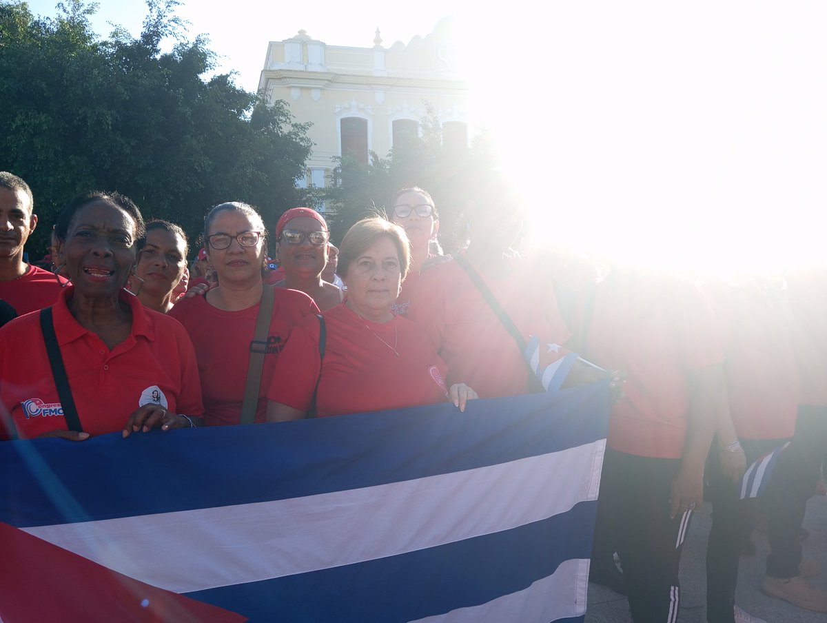yalmaguerp80's tweet photo. #MiFirmaPorLaPatria
#SomosUniversidadDGranma https://t.co/twQuoSp1An