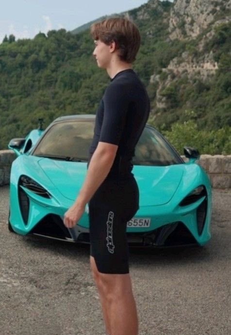 aj ☆ LN1 tweet media