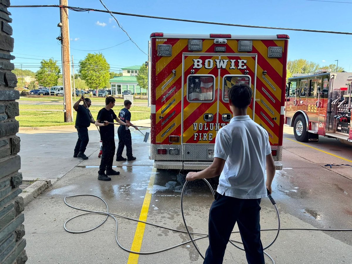 Bowie Volunteer Fire tweet media