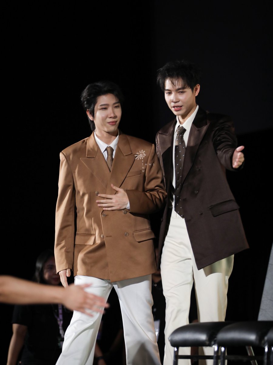 ktmwsnw's tweet photo. ทำดีๆ มันเหมือน
( @myktnw @Firstkpp )
#CatForCashFinalEP
#เฟิร์สข้าวตัง #FirstKhaotung https://t.co/stX4Dypbxj