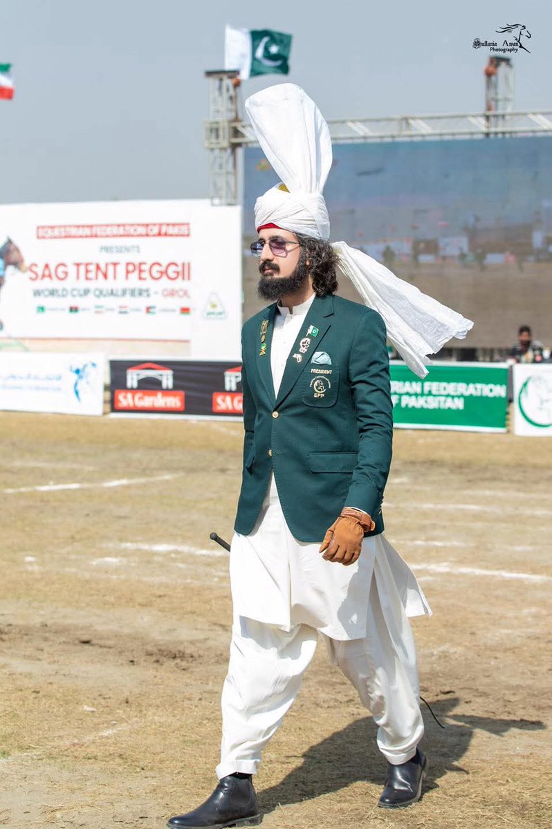 Sultan Muhammad Ali Sahib is spiritual personality as well as a great sports man...
#SultanVicePresidentITPF
#SultanRisesAgain
#GreenFlagRisesAtITPF