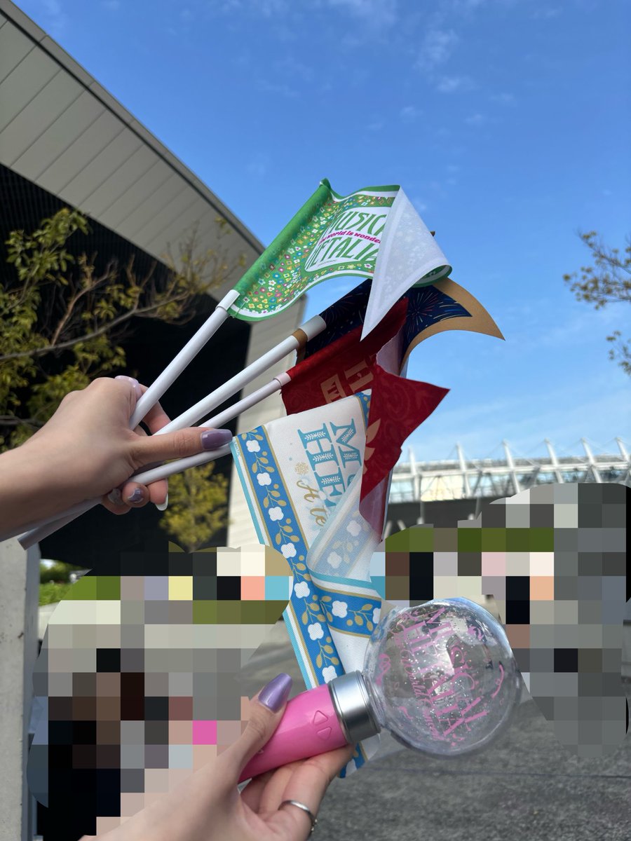 takegami86's tweet photo. 恒例 ⚑ﾞ
GLWの旗全部持ってきたけどまともな写真が無い https://t.co/jb5wvaeX0X
