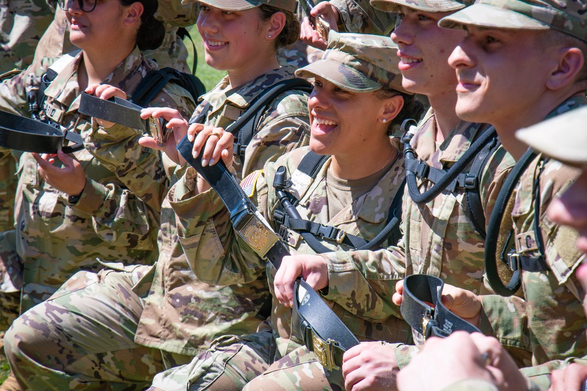 VT Corps of Cadets tweet media