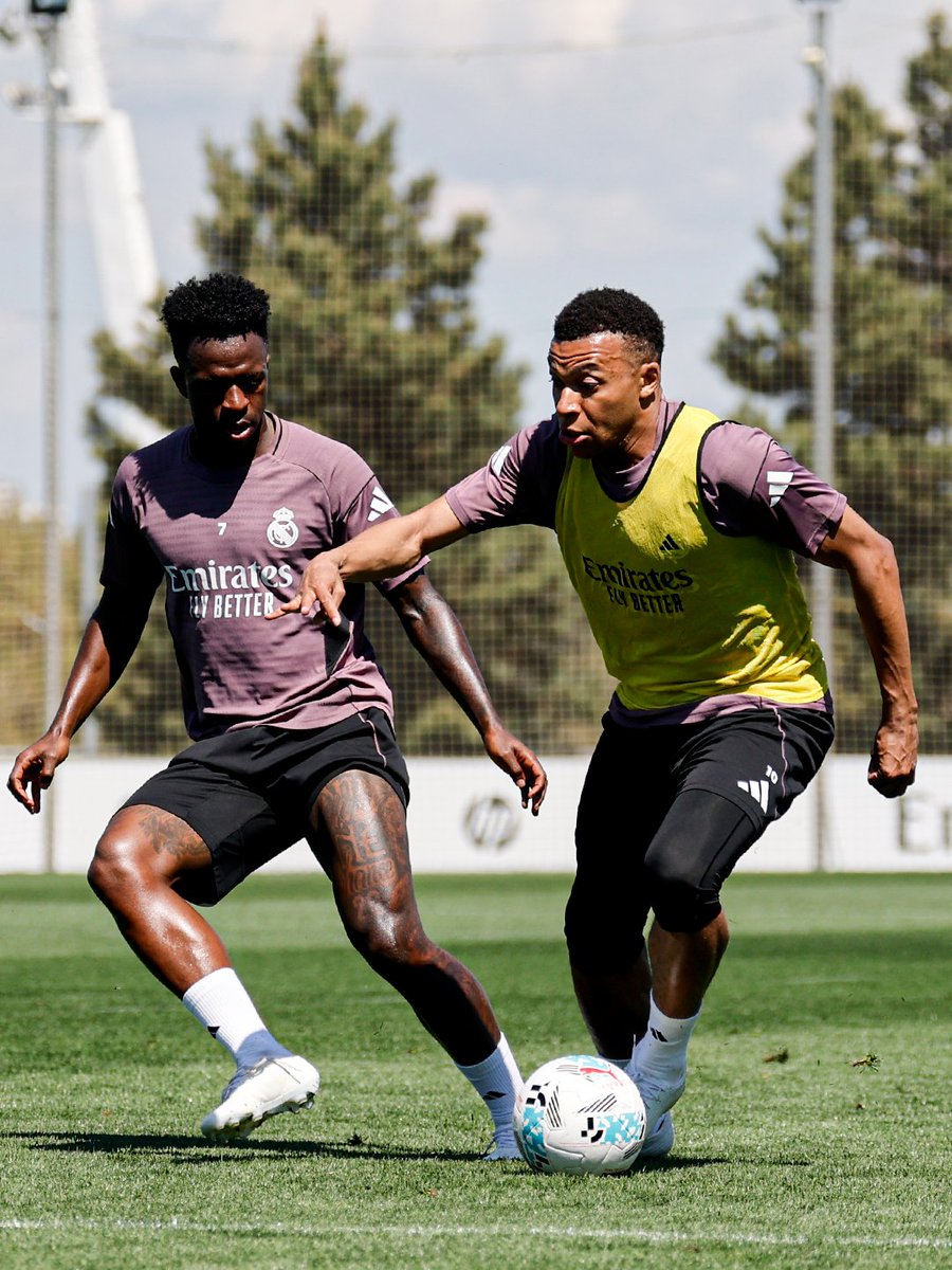 Real Madrid C.F. tweet media