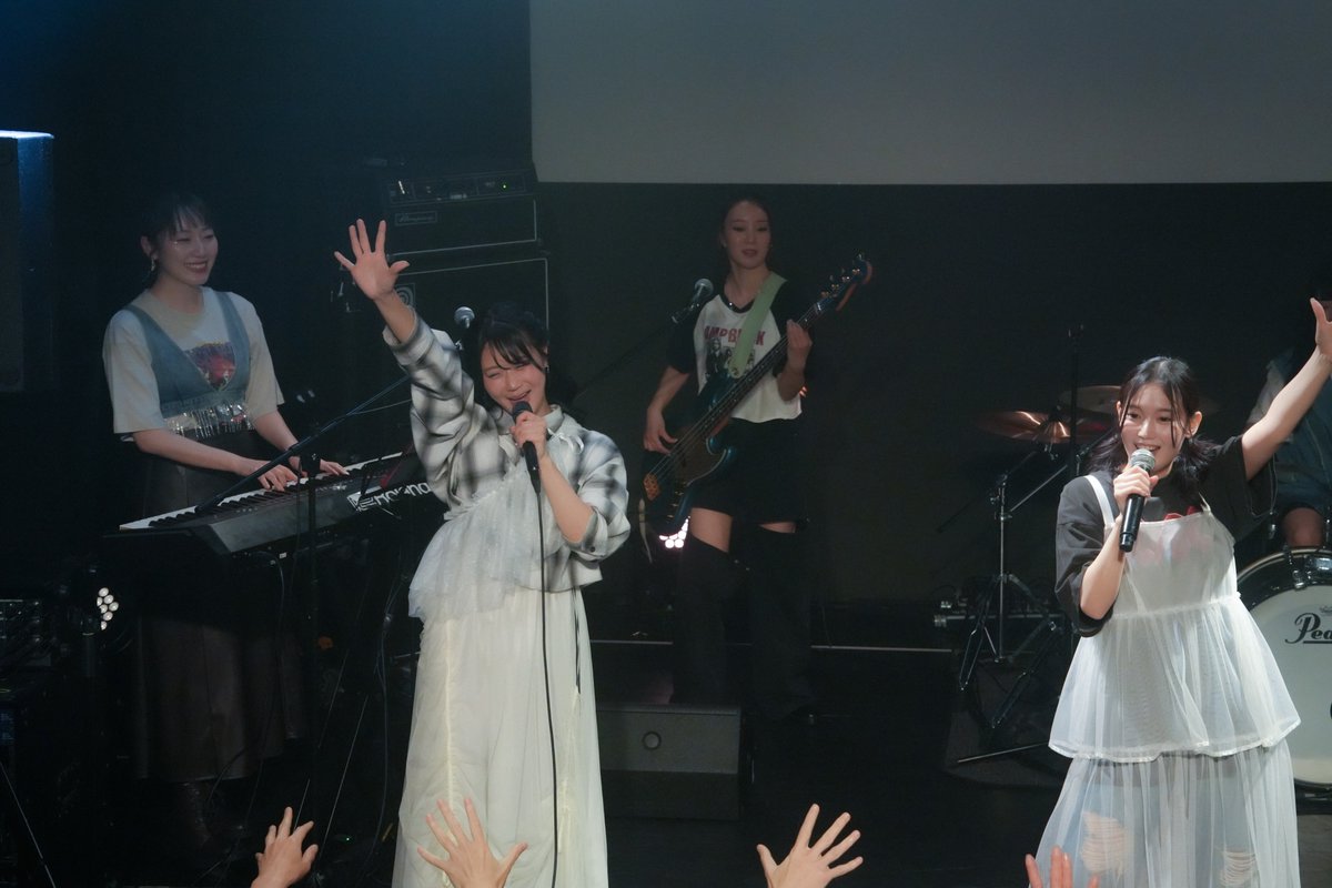 LOC - LAST ONE CALL - tweet media