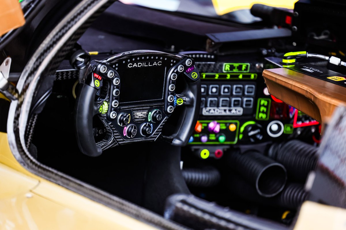 ScarbsTech's tweet image. Cockpit details on the @FIAWEC #LMH cars. The wheel and control panels are invariably by @Cosworth.
#Imola6h #WECtech