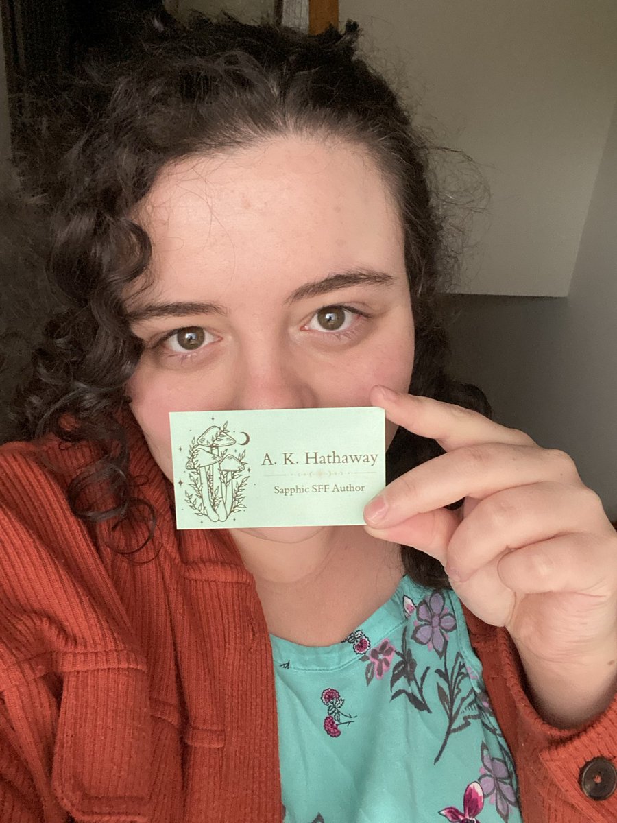 tthegardengirl's tweet photo. Y’all I’m going to be at BookCon! If you recognize me come say hi! I made lil business cards and I’m so ready to make some friends and meet some authors! 📚✨💖 https://t.co/9Y038EFKUQ