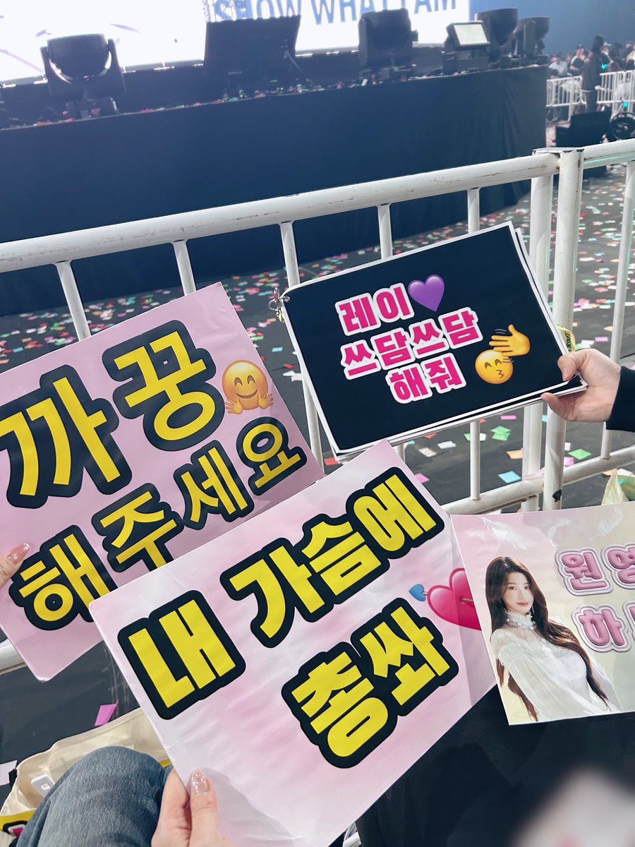 𝚗🪽 tweet media