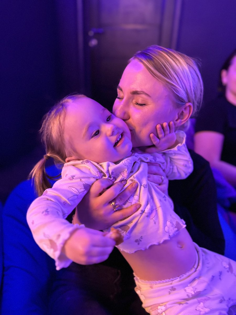 Марина Лизогуб tweet media