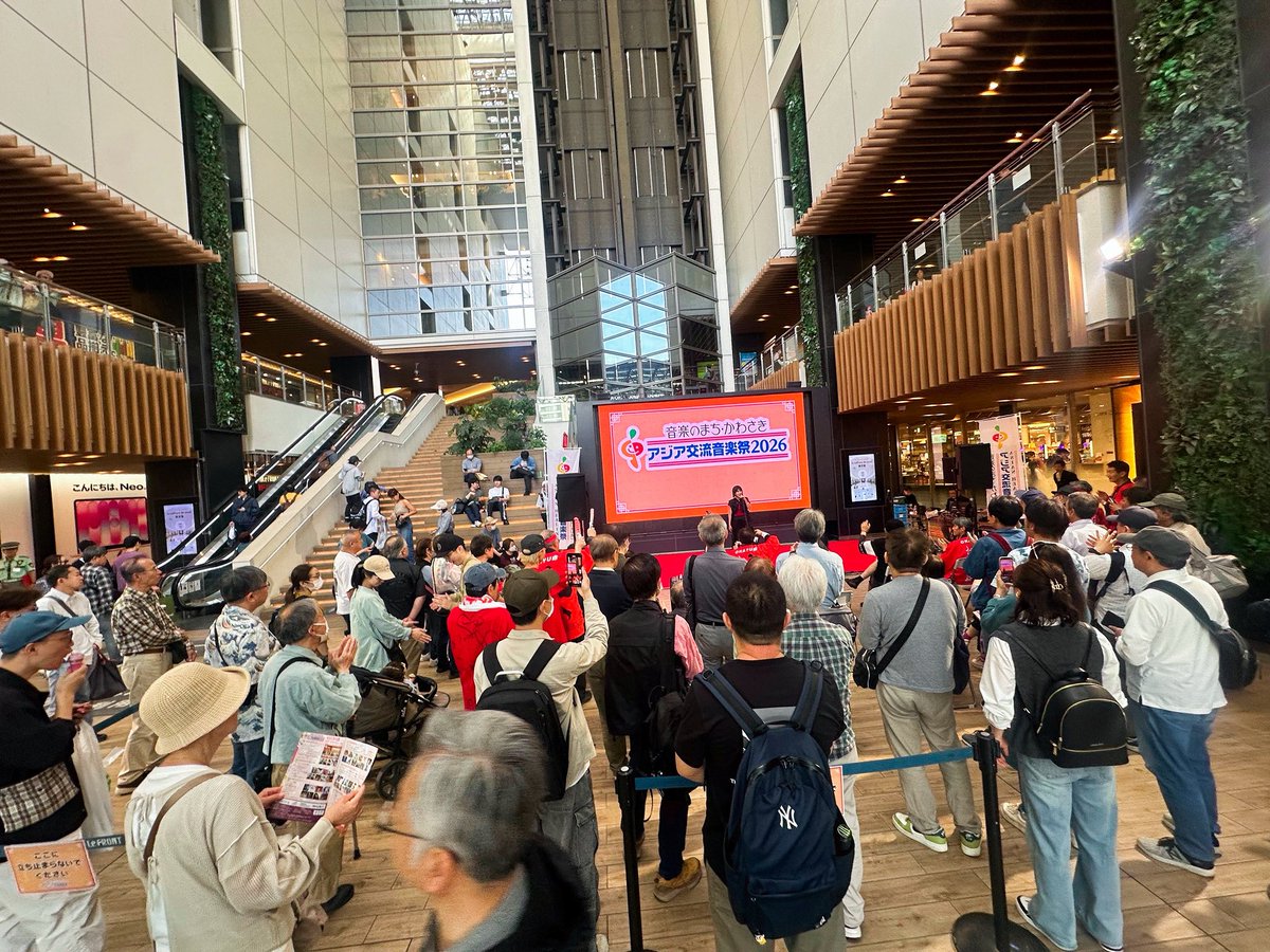 【公式】おかゆ🌈 tweet media