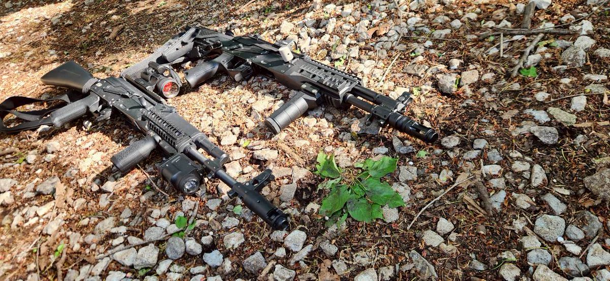 リョウ_えびびんす tweet media