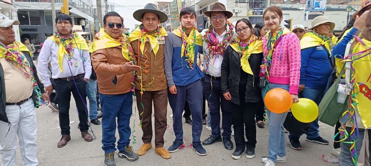 CARRASCOPERU's tweet photo. La feria de Cuasimodo es el emblema más representativo que nos enorgullece a los chilquenses. Nosotros le devolveremos el nivel internacional, haremos que sea la feria más grande del Perú y por ende garantizamos que el ingreso será totalmente gratuito. Ya lo demostramos! https://t.co/azz9DFZ6pc