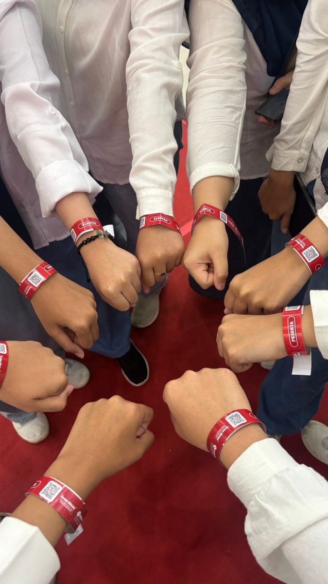 niaヽ(＊＞∇＜)ﾉ psikologi²⁶ tweet media