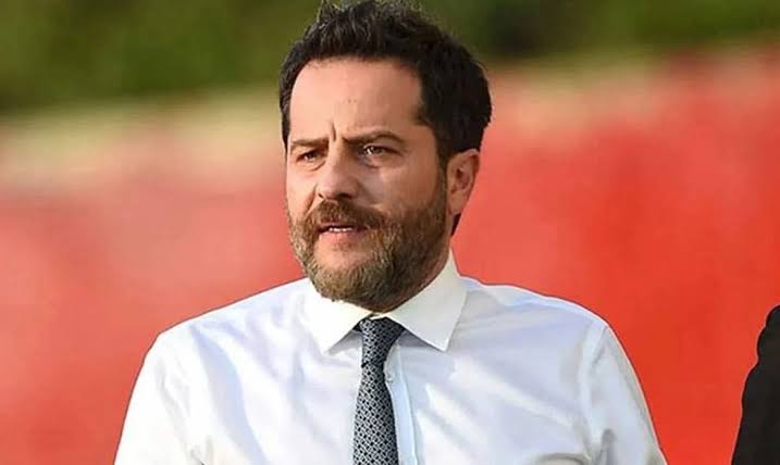 Erden Timur’a hakettiği desteği vermiyoruz.

Serbest kalması için daha çok gündem yapmalıyız.