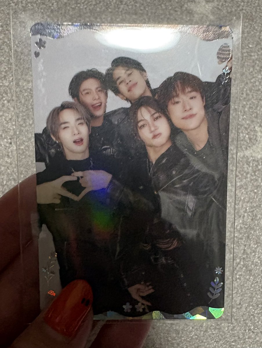 あゆみ tweet media