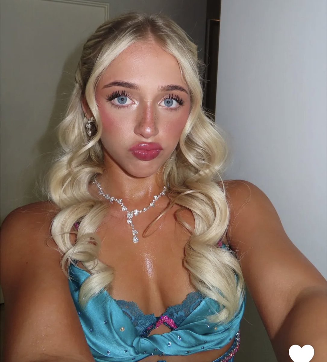 hypnolordmm's tweet image. Message if you are willing to be my submissive #wankchat #sub #dmme