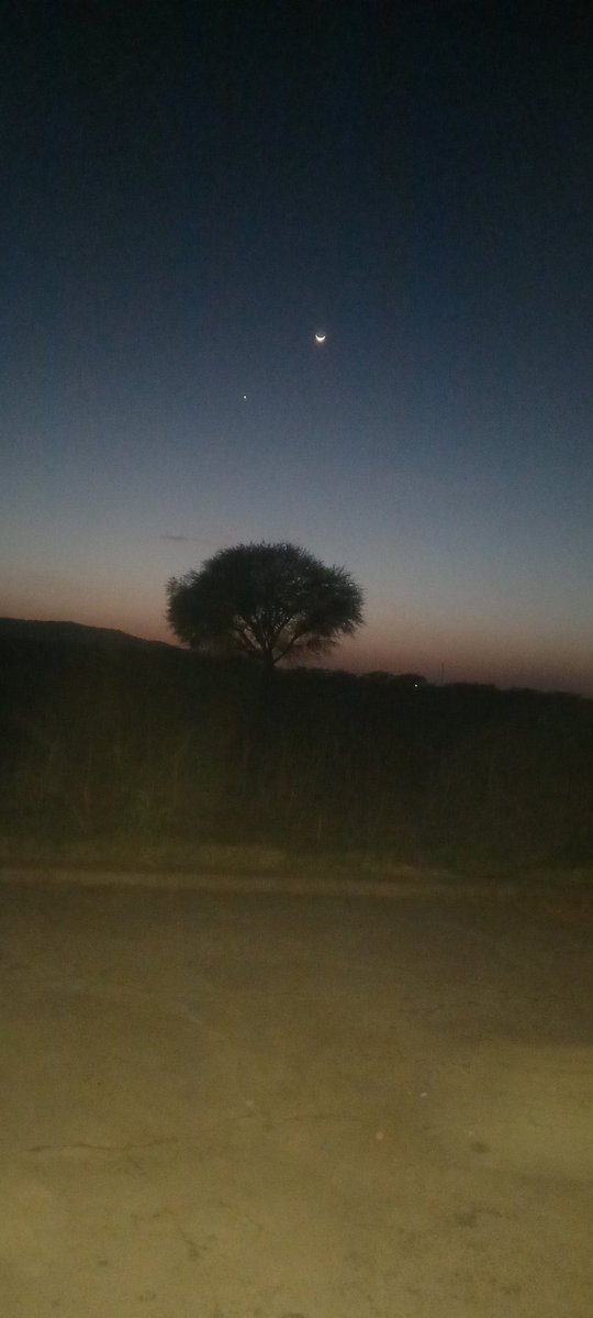 Sanjaychh63691's tweet image. #bhadun #moon