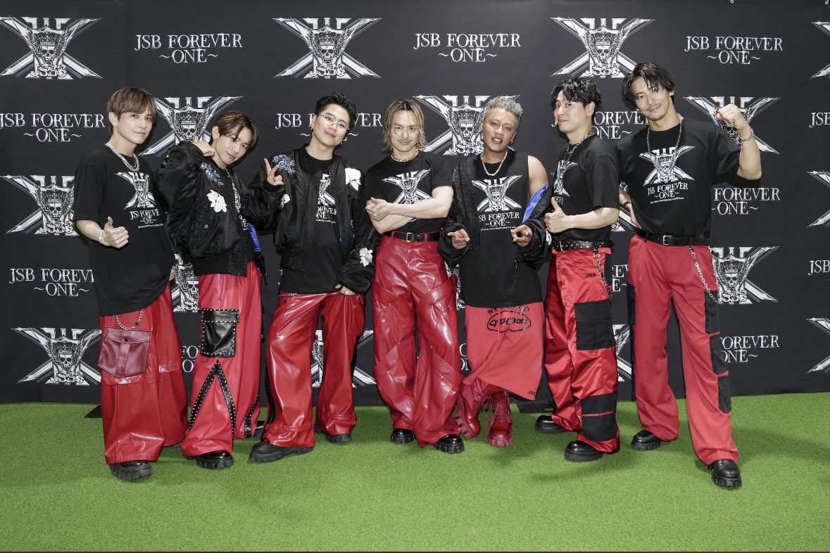 Ari_gan619's tweet image. 三代目JSOULBROTHERS 15THANNIVERSARY STADIUM LIVE "JSB FOREVER-ONE-"
7人に会えてめっちゃ嬉しかった❤️‍🔥

omi『待っててくれてありがとうMATE』
『あの日から離れないで待ってくれたから今日という日があります』⁡🥹💕

世界一誰よりも大好きな人たち❤️‍🔥

#三代目jsoulbrothers  #jsbforeverone