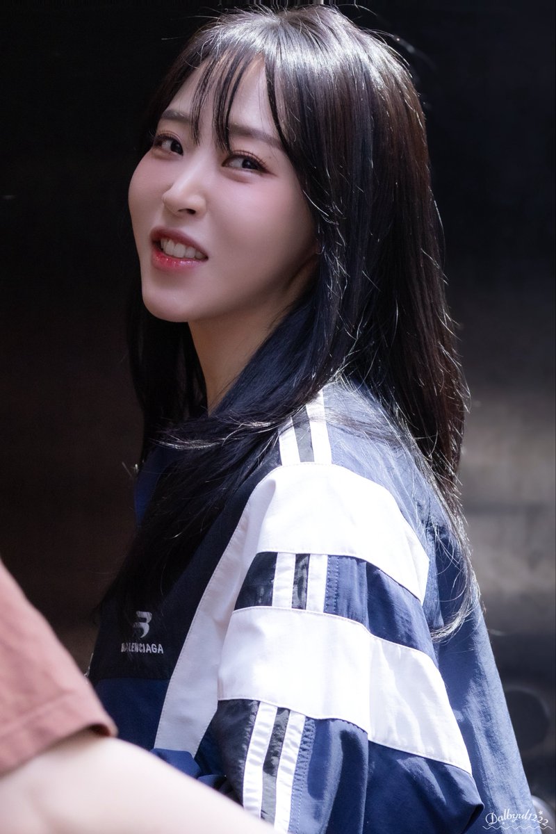 우𝗠𝗜𝗟𝗞유 🍼 tweet media