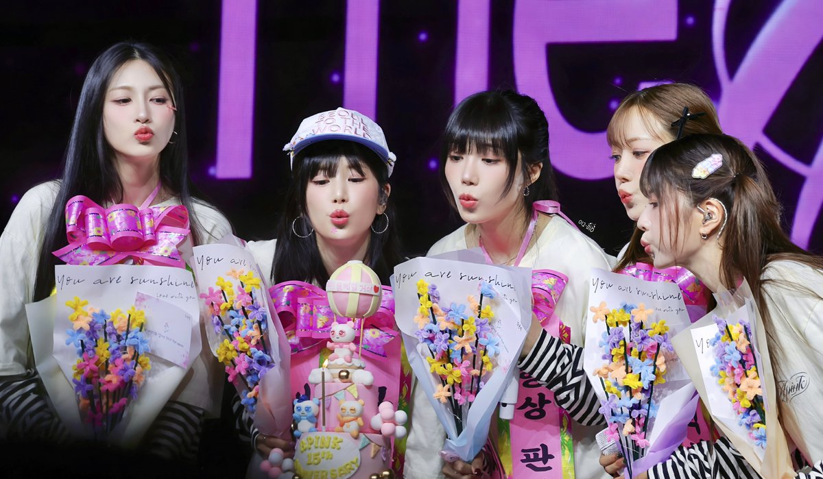 영원히은지 :) tweet media