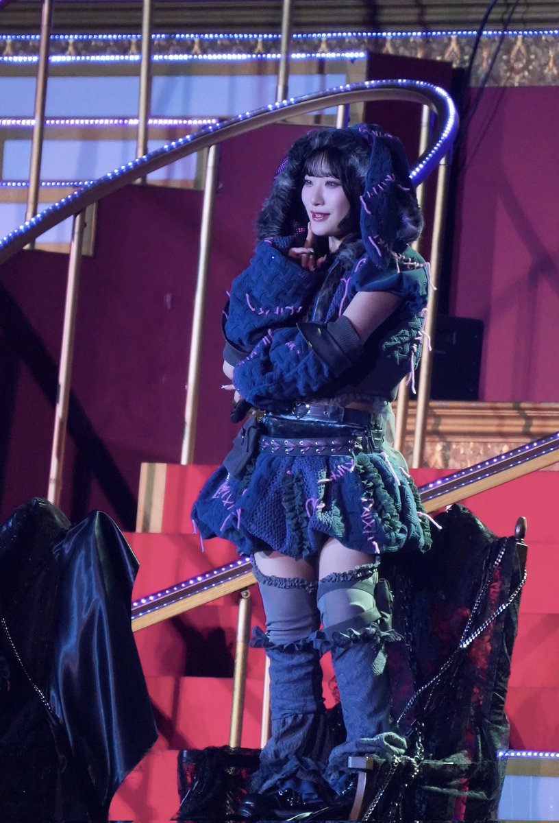 /バスター tweet media