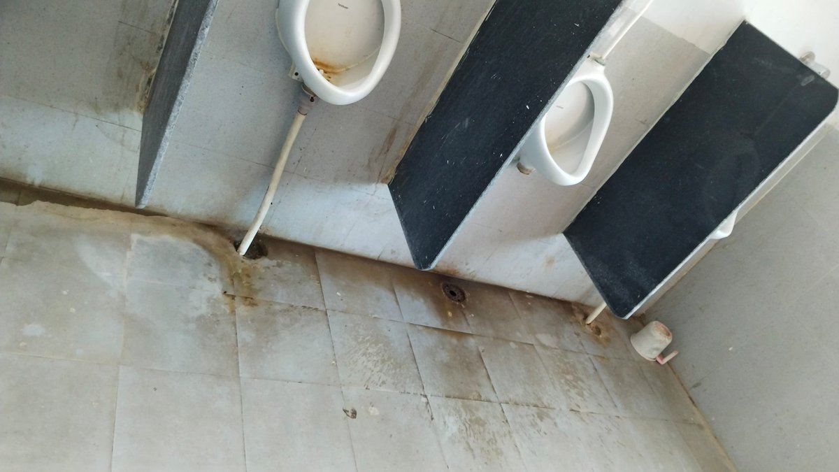 MaheswarSunani's tweet photo. The toilets in the MCH Building at SDH  Dharamgarh are in a deplorable condition.Most are broken and extremely unhygienic,posing a serious health risk to patients and their attendants.Requesting the concerned authorities for immediate intervention,repair,and regular maintenance. https://t.co/ForsWj22KA