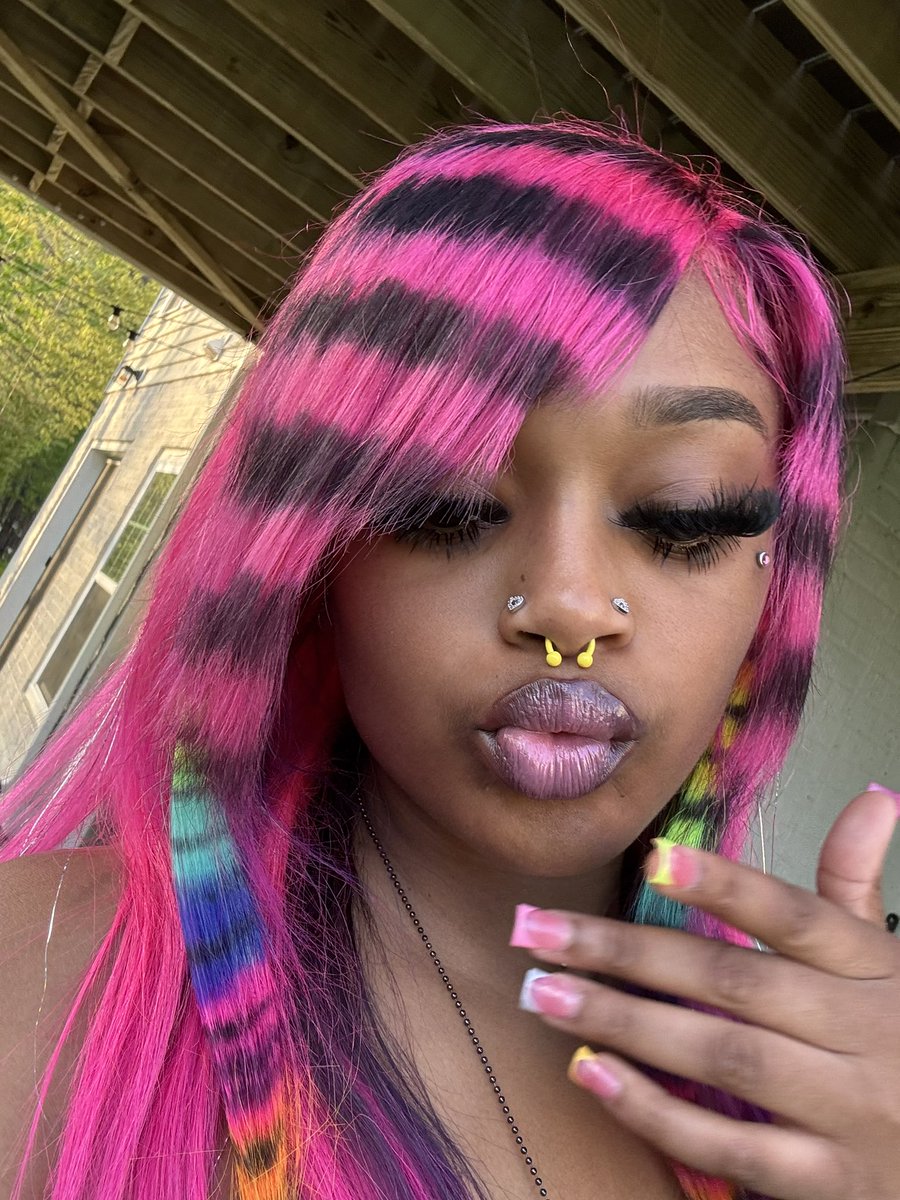 nairackz tweet media