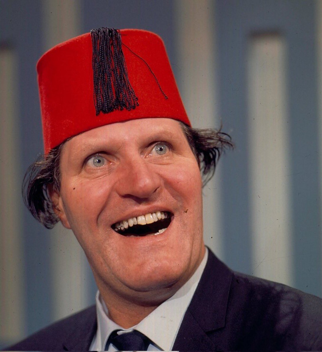 Benonwine tweet media